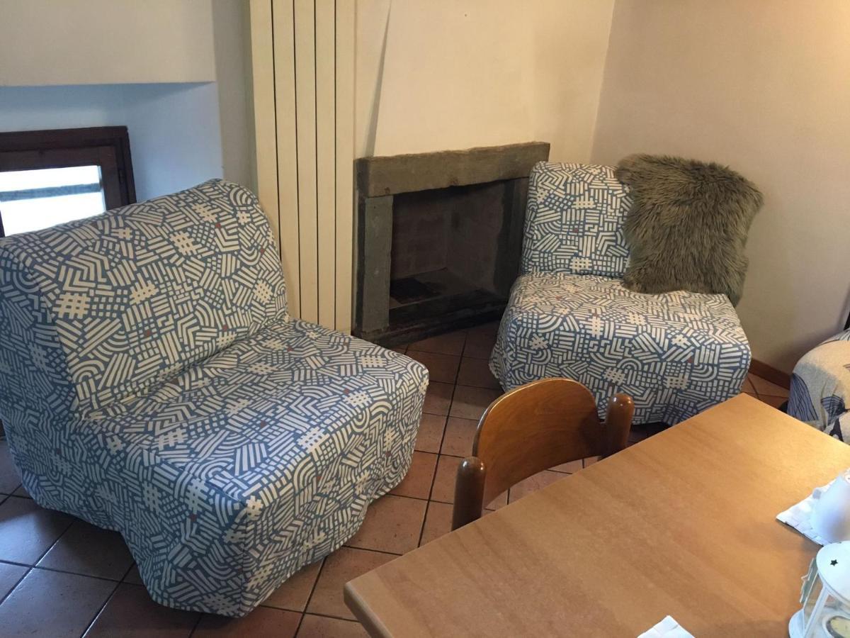 La Casa Rustica Di Ale E Becky Apartment Бергамо Екстериор снимка