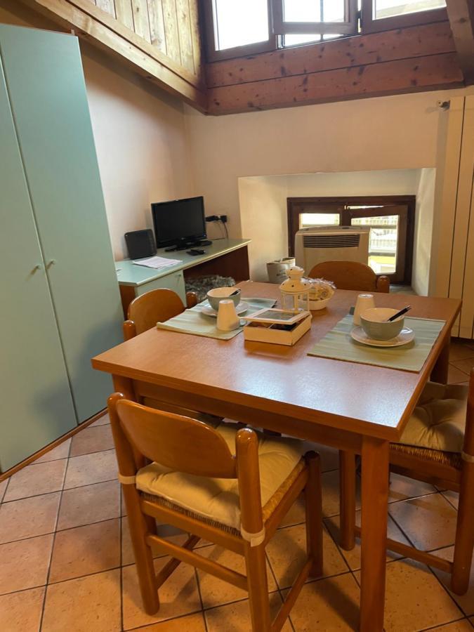 La Casa Rustica Di Ale E Becky Apartment Бергамо Екстериор снимка