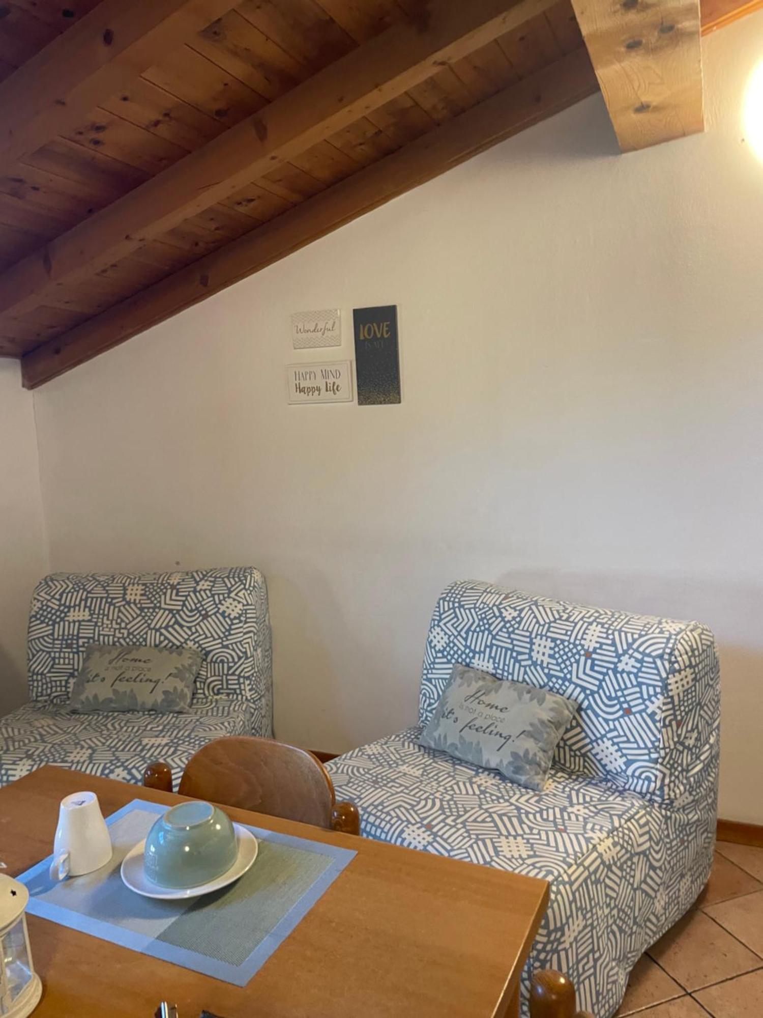La Casa Rustica Di Ale E Becky Apartment Бергамо Екстериор снимка